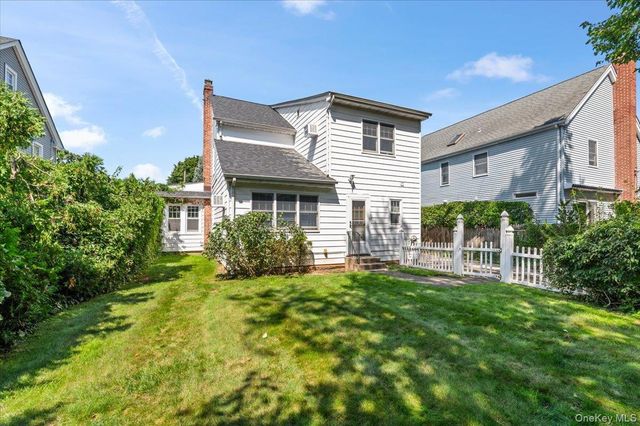 33 Lawrence Avenue, Malverne, NY 11565