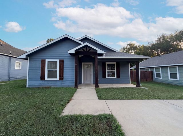 709 W Hull Street, Denison, TX 75020