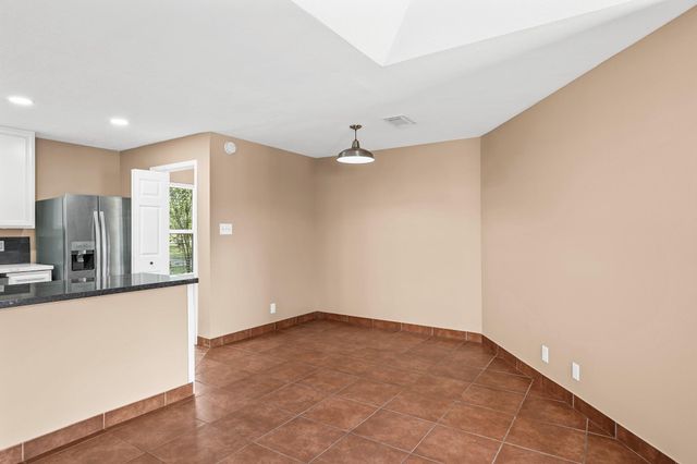 4435 S Tower Road, Santa Fe, TX 77517