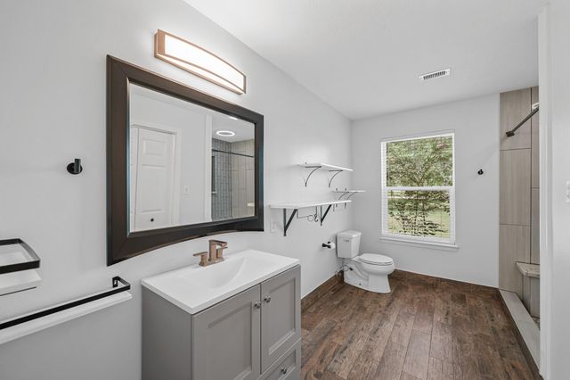 4435 S Tower Road, Santa Fe, TX 77517