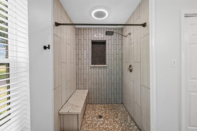 4435 S Tower Road, Santa Fe, TX 77517