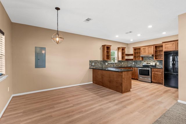 4435 S Tower Road, Santa Fe, TX 77517