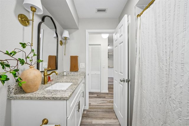 1862 FRANCIS DRIVE, Clearwater, FL 33763