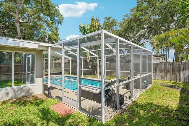 1862 FRANCIS DRIVE, Clearwater, FL 33763