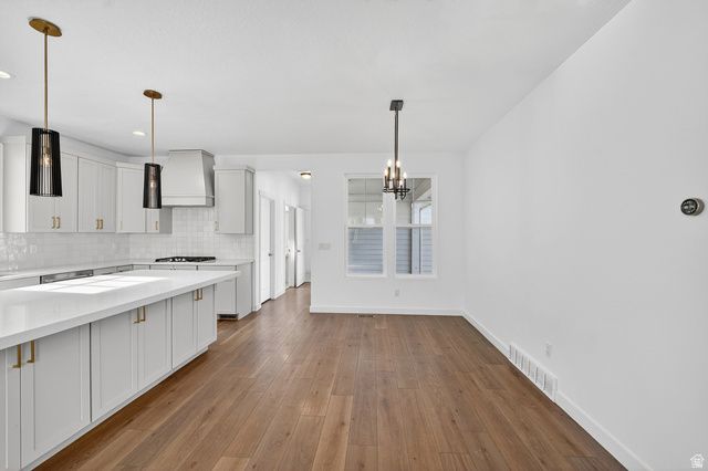 11484 S PEBBLE POND RD, South Jordan, UT 84009