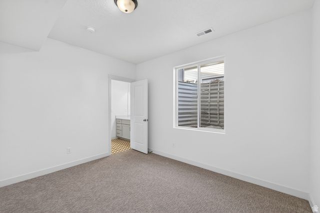 11484 S PEBBLE POND RD, South Jordan, UT 84009