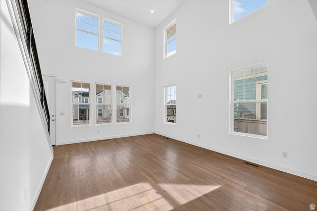 11484 S PEBBLE POND RD, South Jordan, UT 84009