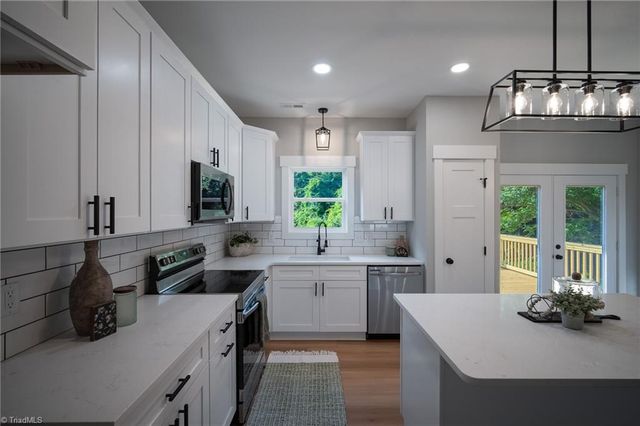1030 Linger Road, Winston-salem, NC 27127
