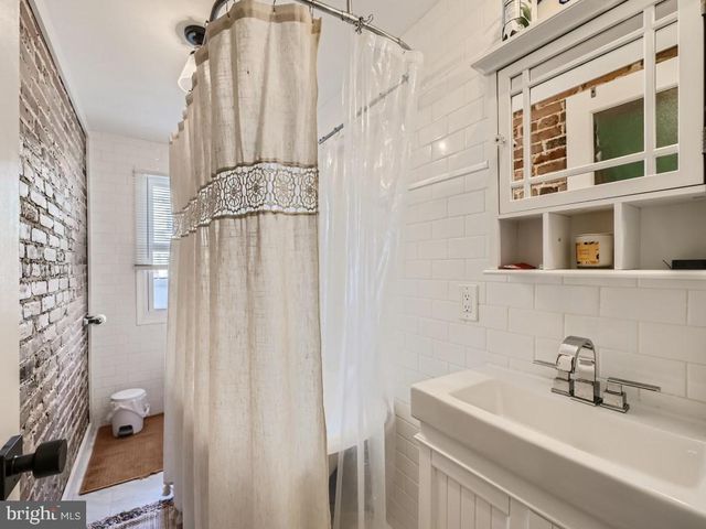 26 S CURLEY ST, Baltimore, MD 21224