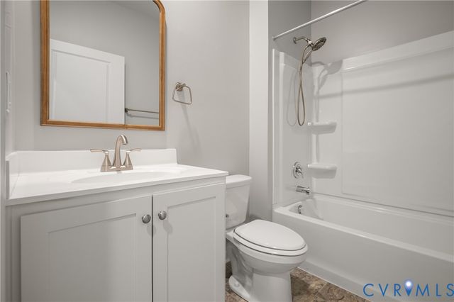 11518 Longtown Trl, Midlothian, VA 23112