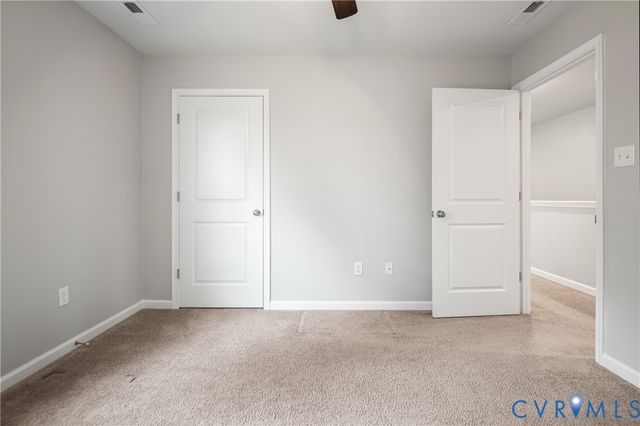 11518 Longtown Trl, Midlothian, VA 23112