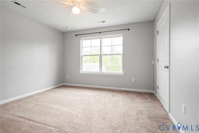 11518 Longtown Trl, Midlothian, VA 23112