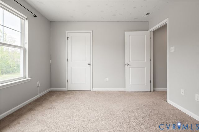 11518 Longtown Trl, Midlothian, VA 23112