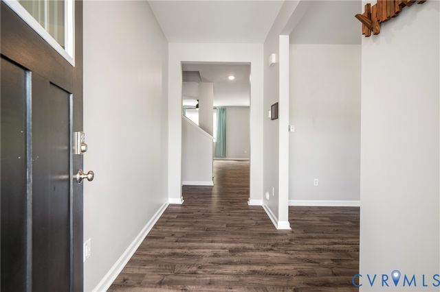 11518 Longtown Trl, Midlothian, VA 23112