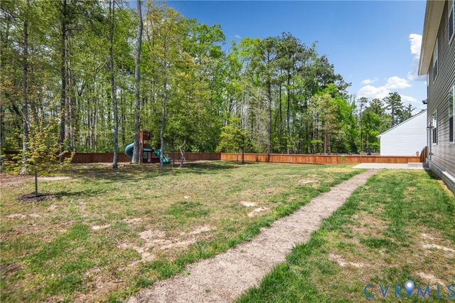 11518 Longtown Trl, Midlothian, VA 23112
