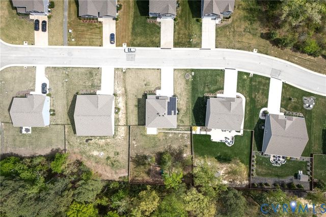 11518 Longtown Trl, Midlothian, VA 23112