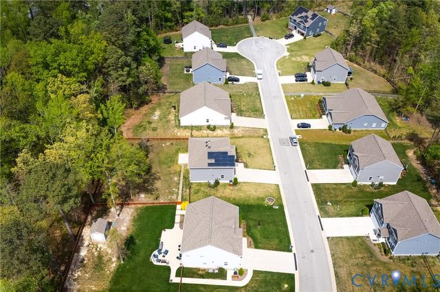 11518 Longtown Trl, Midlothian, VA 23112