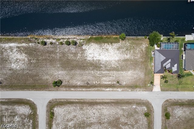 4106 NW 39th LN, Cape Coral, FL 33993