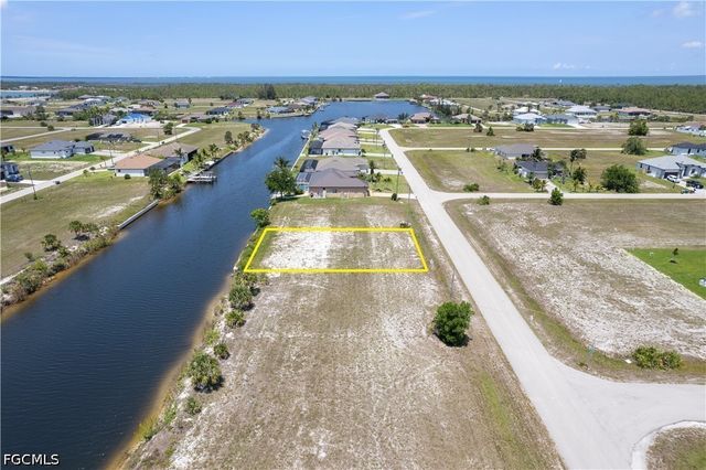 4106 NW 39th LN, Cape Coral, FL 33993