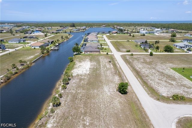 4106 NW 39th LN, Cape Coral, FL 33993