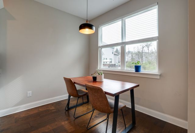 812 Bridge Creek Ln, Antioch, TN 37013