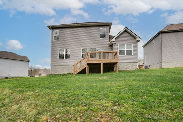 812 Bridge Creek Ln, Antioch, TN 37013