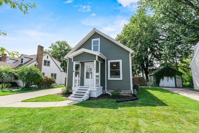 1129 REED STREET, Green Bay, WI 54303