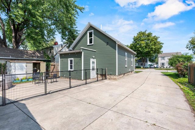 1129 REED STREET, Green Bay, WI 54303