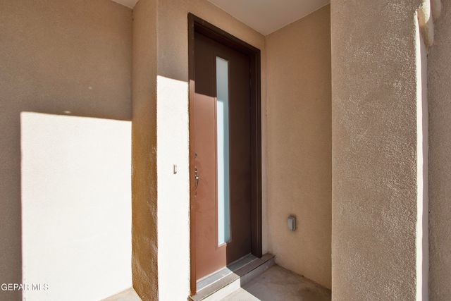 5905 Ruidoso Downs Street, El Paso, TX 79932