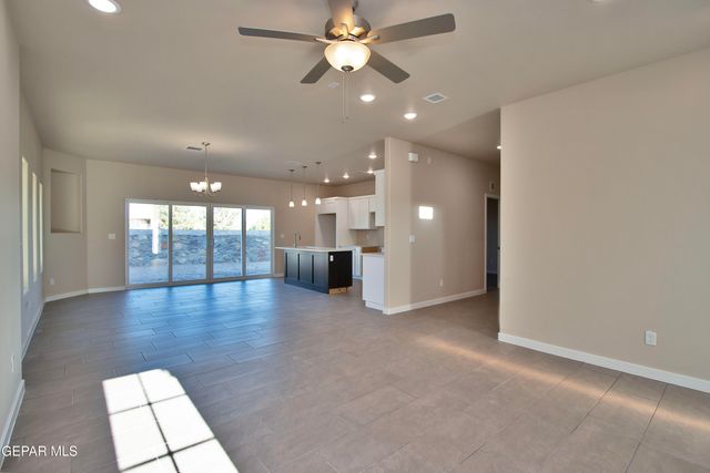 5905 Ruidoso Downs Street, El Paso, TX 79932