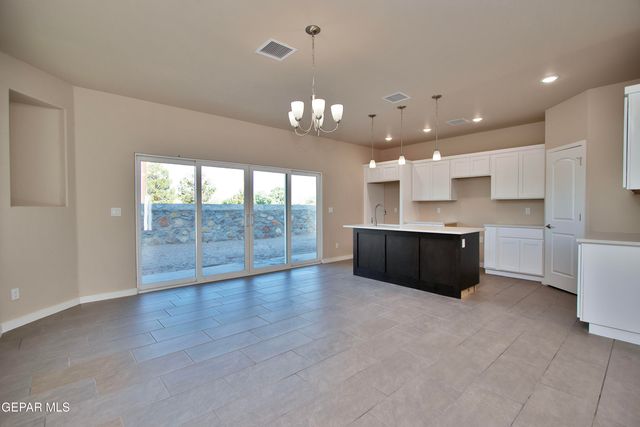 5905 Ruidoso Downs Street, El Paso, TX 79932