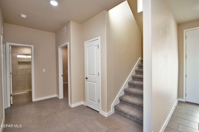 5905 Ruidoso Downs Street, El Paso, TX 79932