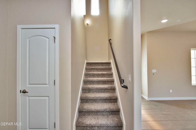 5905 Ruidoso Downs Street, El Paso, TX 79932