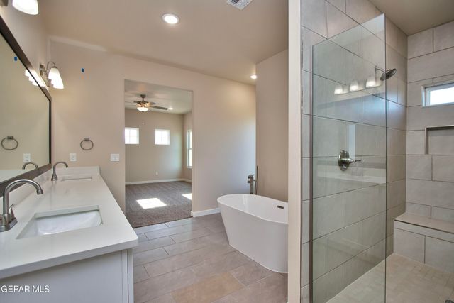 5905 Ruidoso Downs Street, El Paso, TX 79932