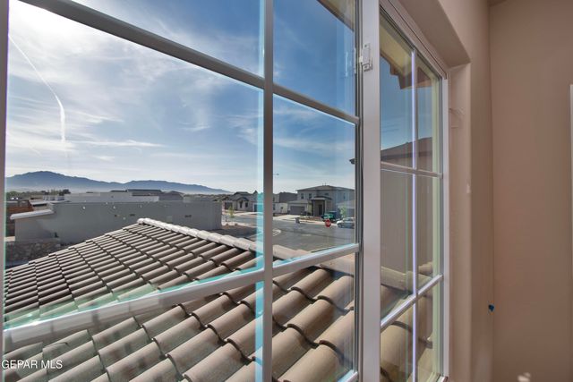 5905 Ruidoso Downs Street, El Paso, TX 79932