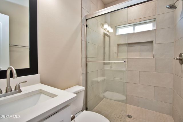 5905 Ruidoso Downs Street, El Paso, TX 79932