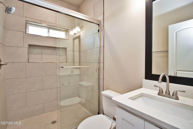 5905 Ruidoso Downs Street, El Paso, TX 79932