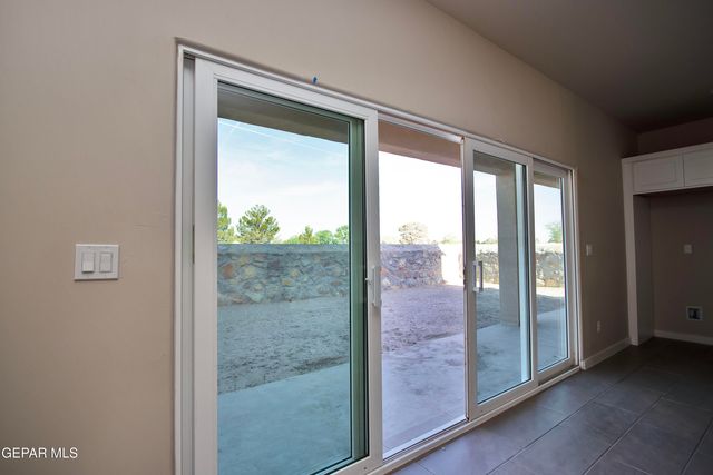 5905 Ruidoso Downs Street, El Paso, TX 79932