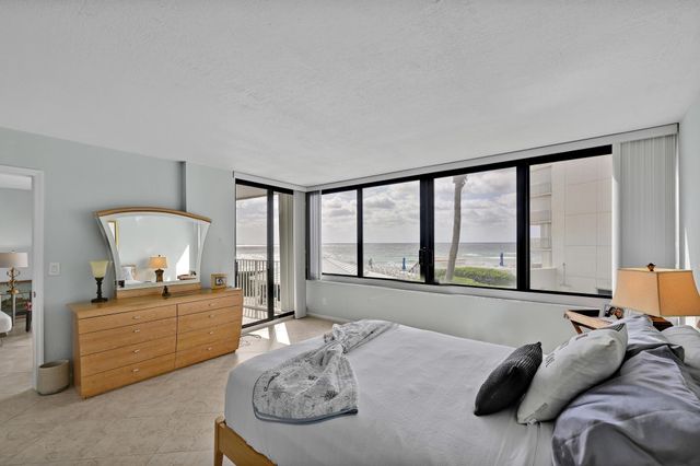 3590 S Ocean Boulevard 306, South Palm Beach, FL 33480