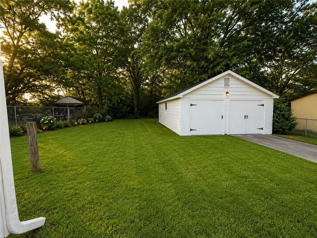 774 South Avenue, Forest Park, GA 30297