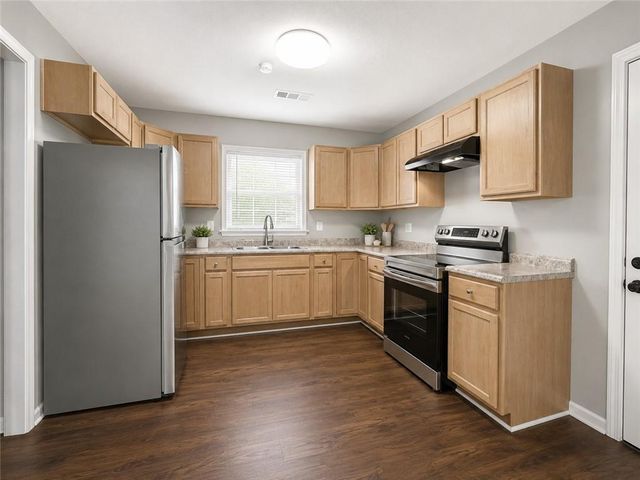 774 South Avenue, Forest Park, GA 30297