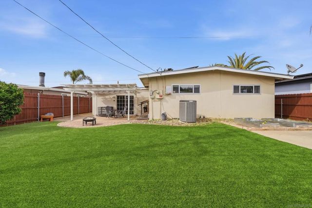 225 E Renette Ave, El Cajon, CA 92020