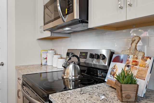 295 Cranston Drive, Canton, GA 30114