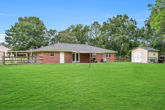 3515 Meadowlark Lane, Alvin, TX 77511