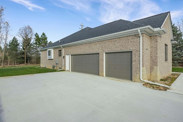 6519 Jamie Lane, Grand Blanc Twp, MI 48439