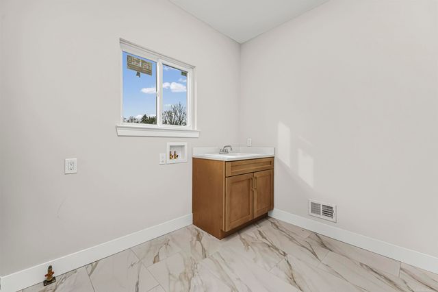 6519 Jamie Lane, Grand Blanc Twp, MI 48439