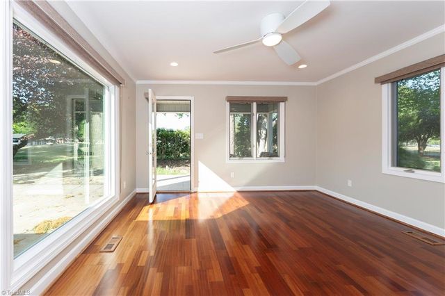 137 Bermuda Run Drive N, Advance, NC 27006