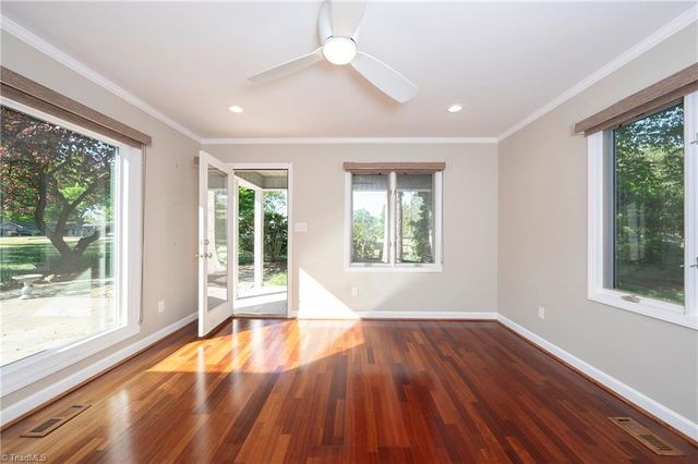 137 Bermuda Run Drive N, Advance, NC 27006