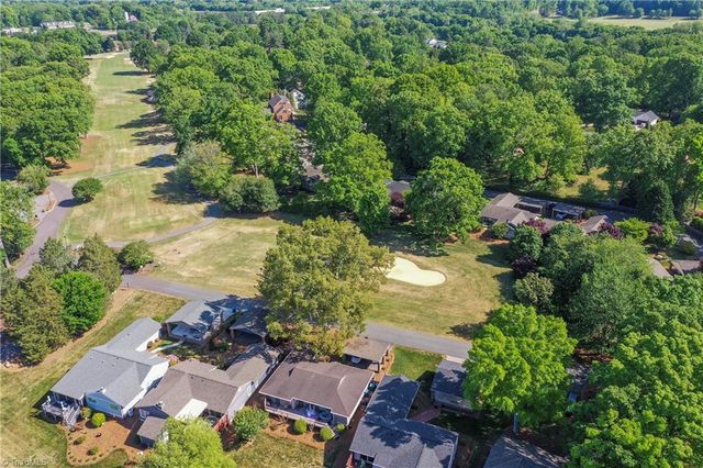 137 Bermuda Run Drive N, Advance, NC 27006