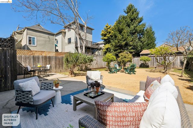 1738 10Th St, Oakland, CA 94607